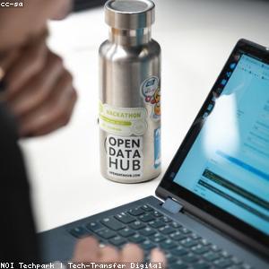 Laptop Stand Adjustable